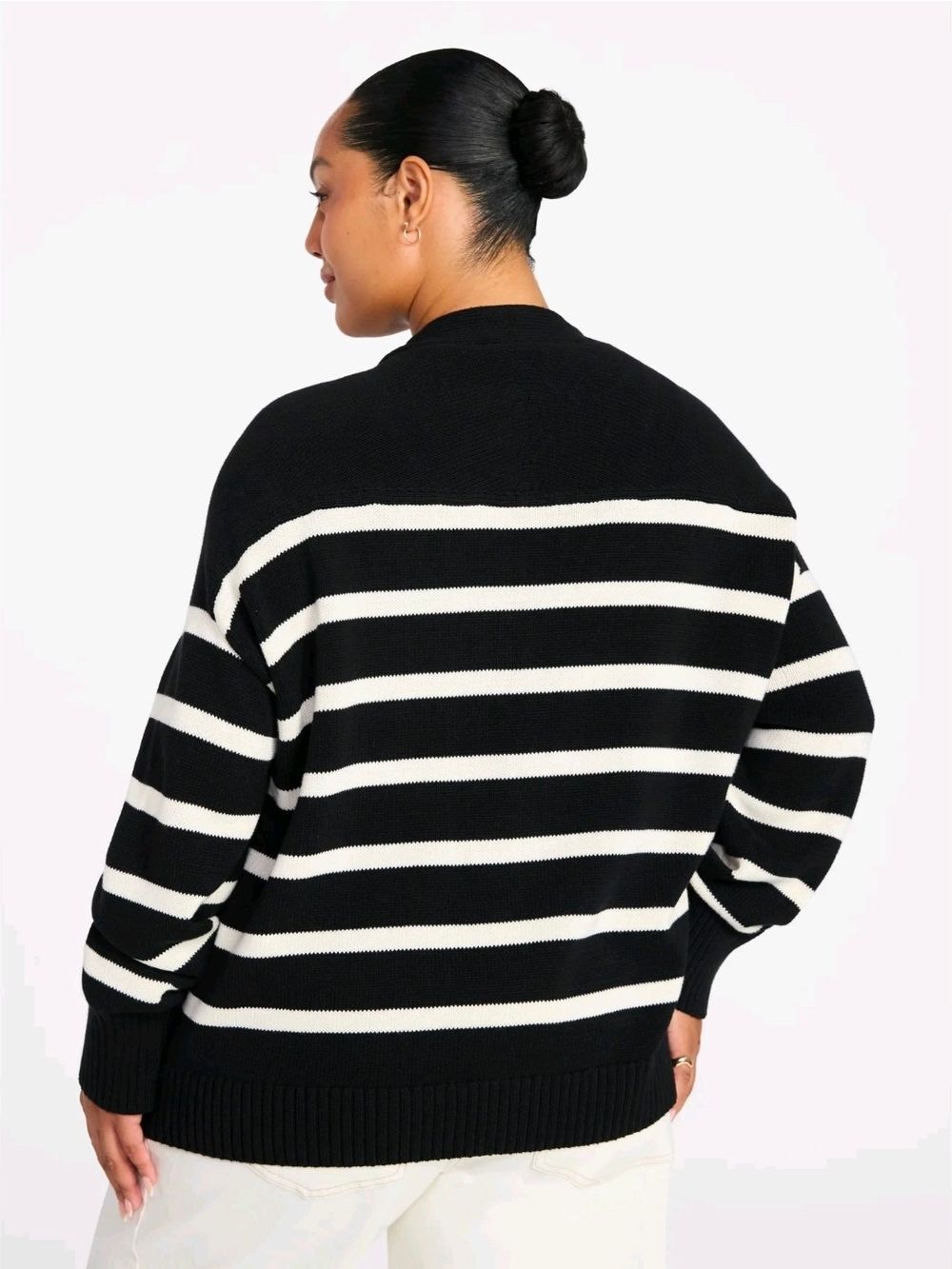 Terra & Sky Women's Plus Size Boyfriend Cotton Cardigan, Midweight - Picture 4 of 9